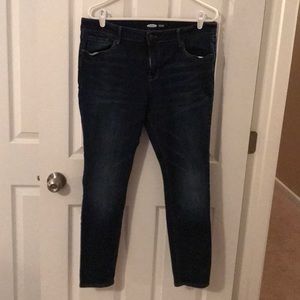 Old navy rockstar super skinny jeans